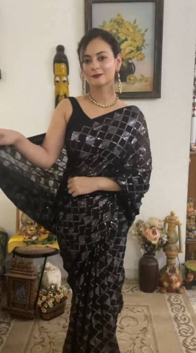 D.NO. BT305 BY BT HEAAVY GEORGETTE SAREE MANUFACTURER IN INDIA